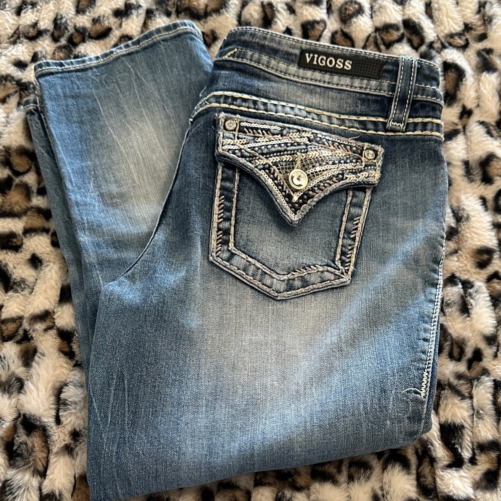 Vigoss Women's Denim capri 7/8 heritage fit Jeans with Embellished Pocket